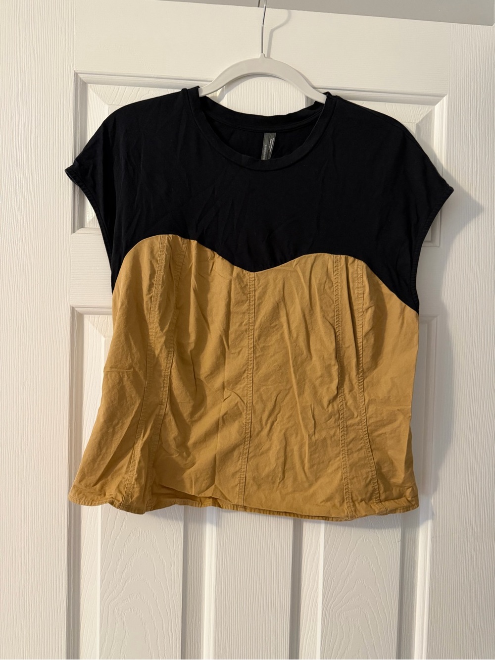 Anthropologie Two-Tone Black and Mustard Sweetheart Short Sleeve Top